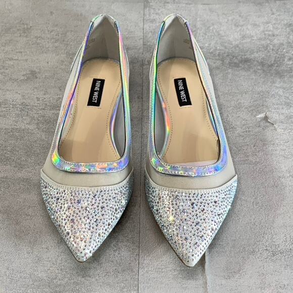 NINE WEST Women's Silver Bogus Rhinestone Embellished Pointed-Toe Mesh Flats SZ7 - Picture 1 of 9